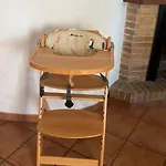 Chalet Adosado En Urbanizacion Con Precioso Jardin